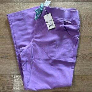 Figs Kade NWT Lilac Dawn